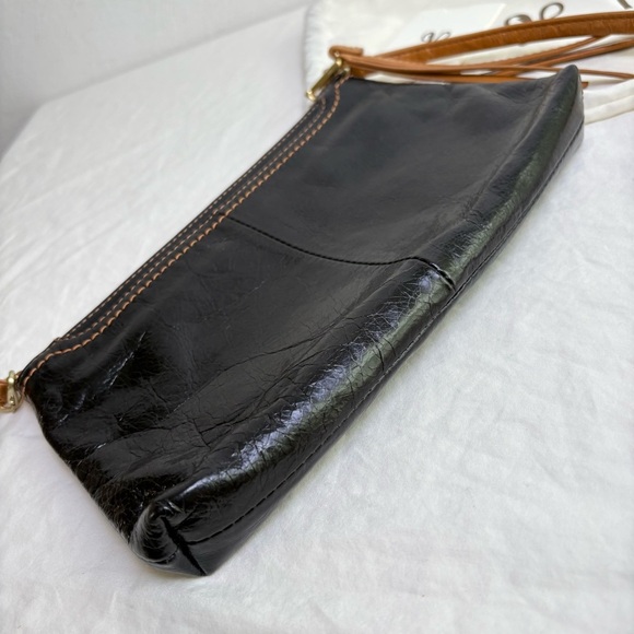 HOBO INTERNATIONAL Darcie Leather Crossbody Wristlet Shoulder Bag Purse NWT - Picture 5 of 14